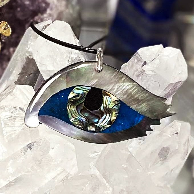 Collier Pendentif L'Oeil En Abalone Avec Cordon Noir