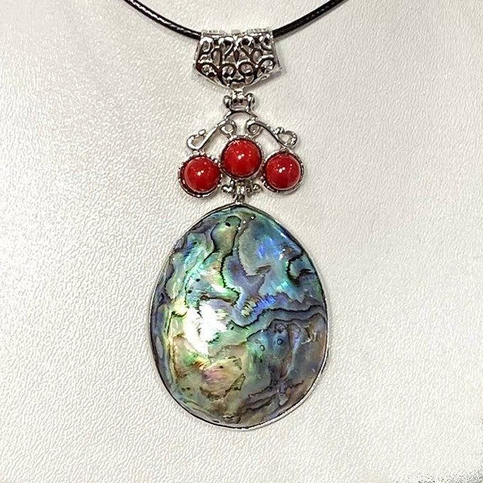 Pendentif Oval En Nacre Abalone Laiton