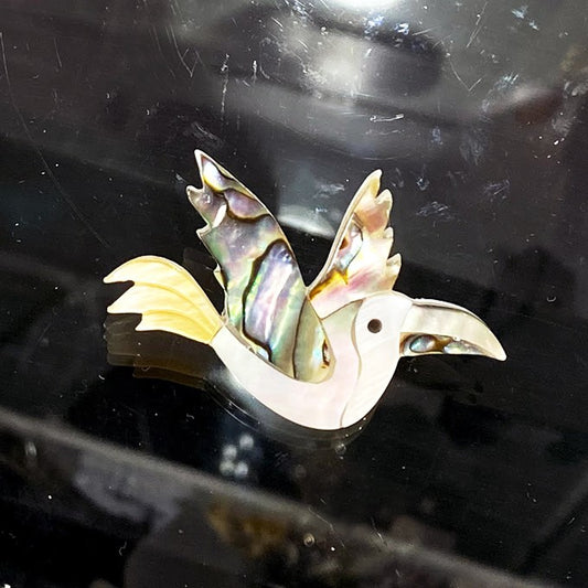 Broche L'Oiseau En Nacre