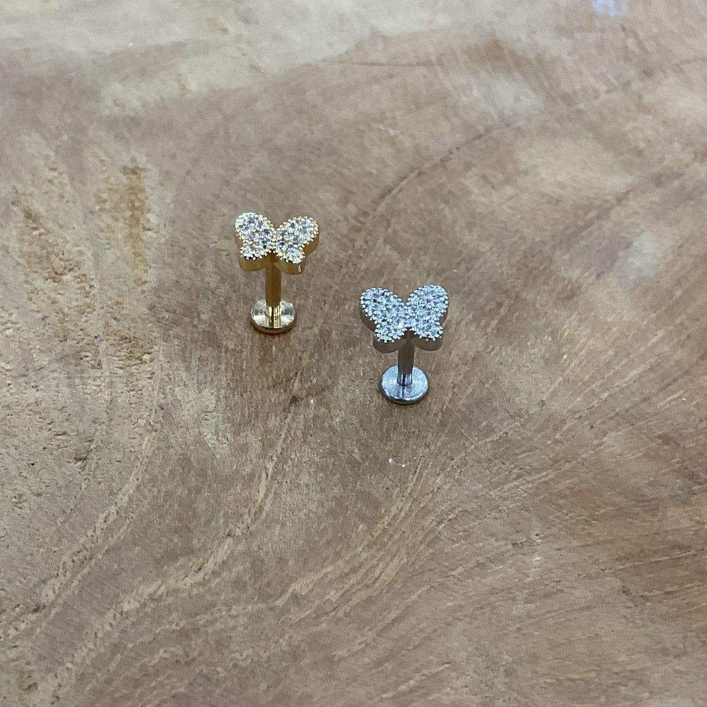 Piercing D'Oreille Papillon Tragus Lobe