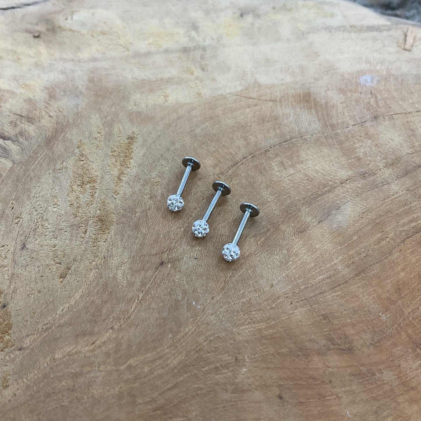 Piercing Labret Multi Stones Vernis