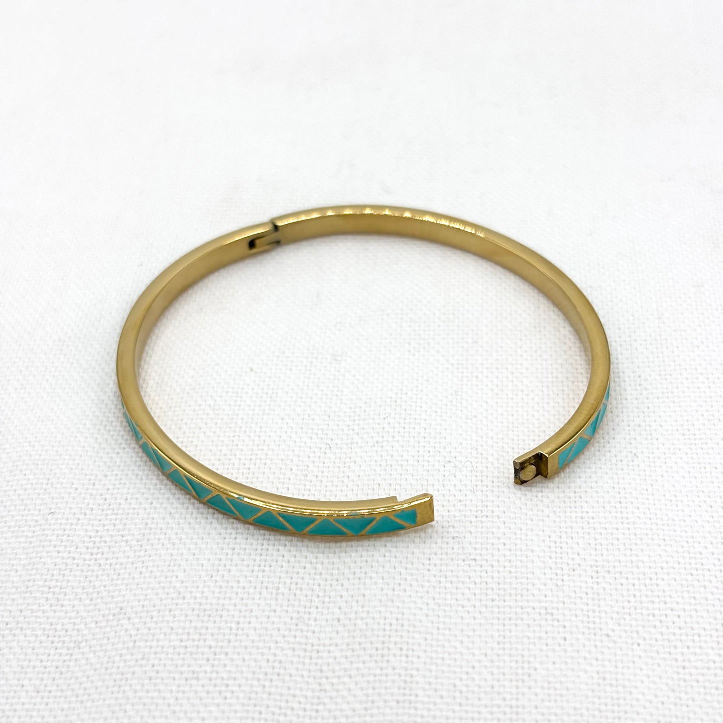 Bracelet Jonc Acier Inoxydable Doré Motif Triangle