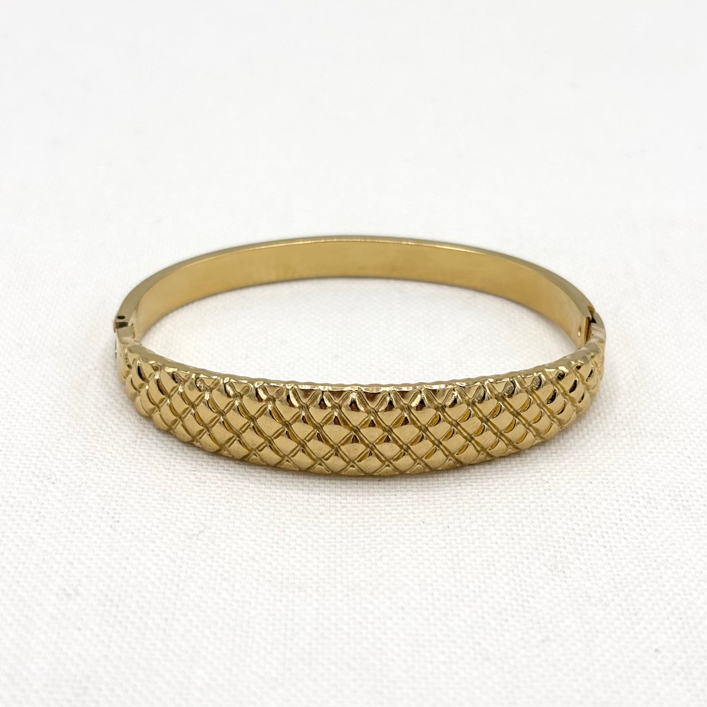 Bracelet Jonc Acier Inoxydable Doré Gravure Losange