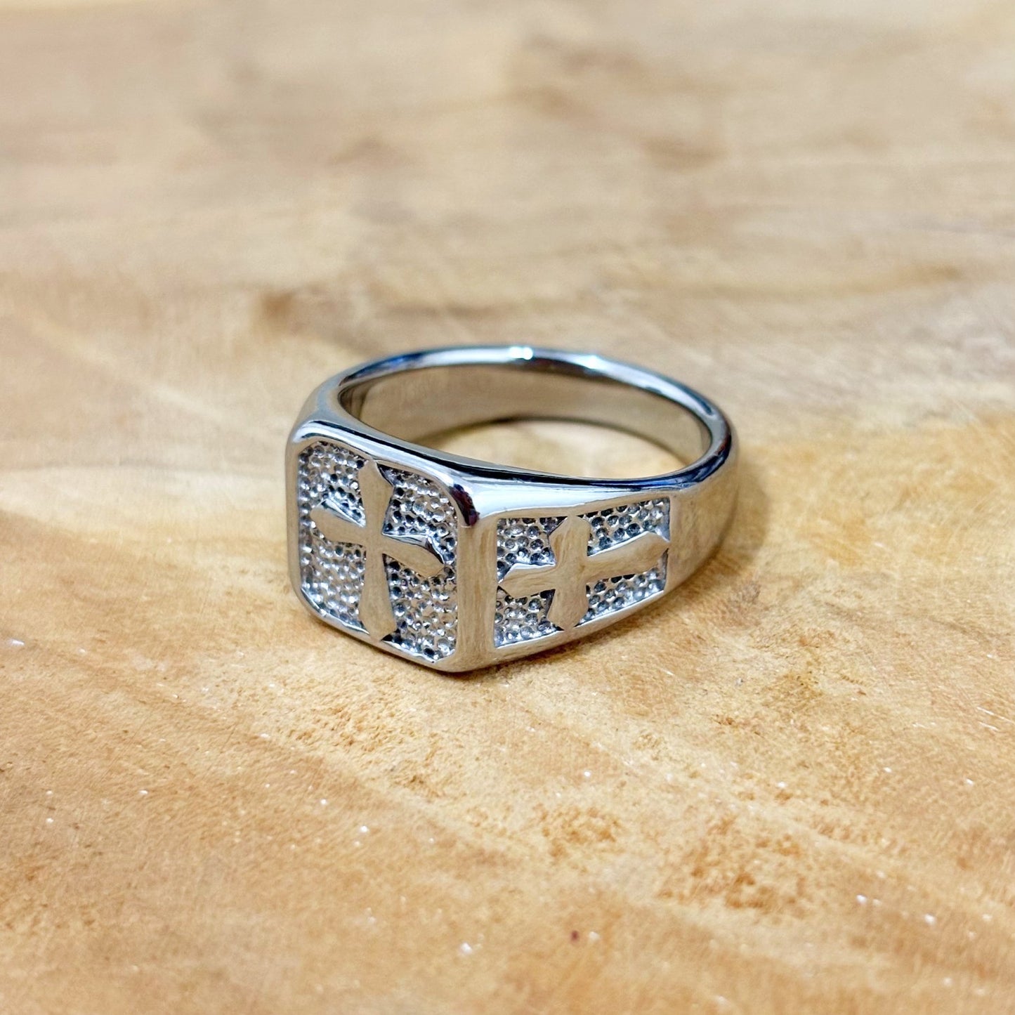 Bague Chevalière Carré Acier Inoxydable Croix