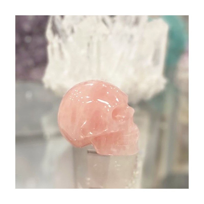 Tête de mort objet décoratif en rose quartz