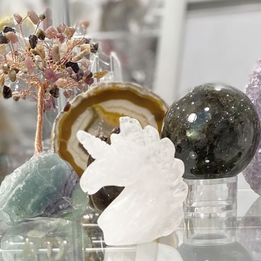 Licorne objet décoratif en cristal de roche