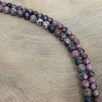 Fil de pierre naturelle en rhodonite