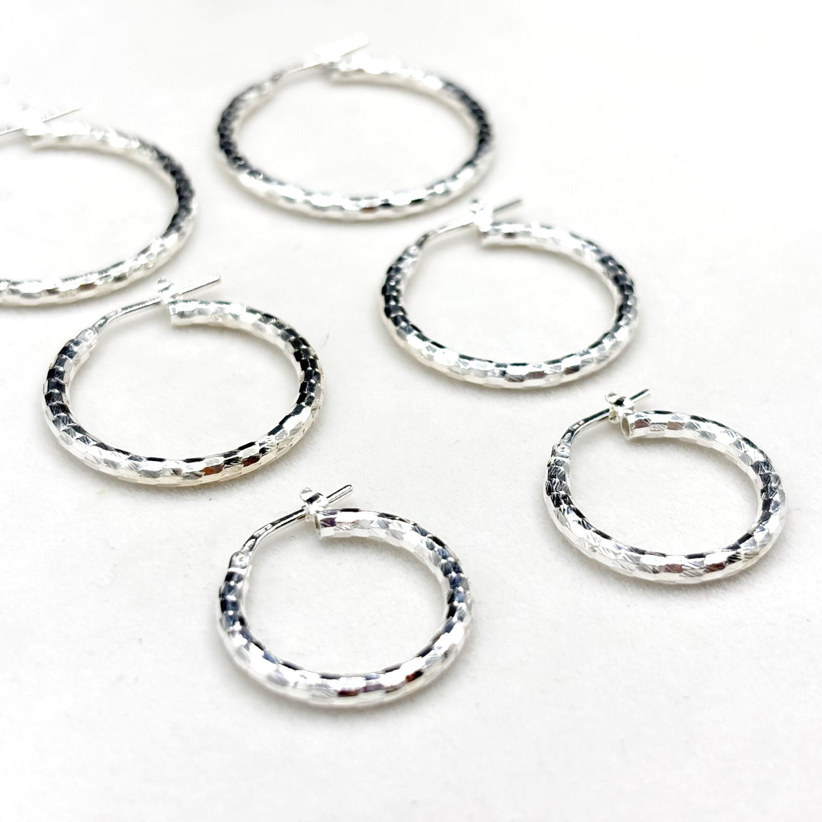 Boucles D'oreilles Créoles Argent 925 Ciselée