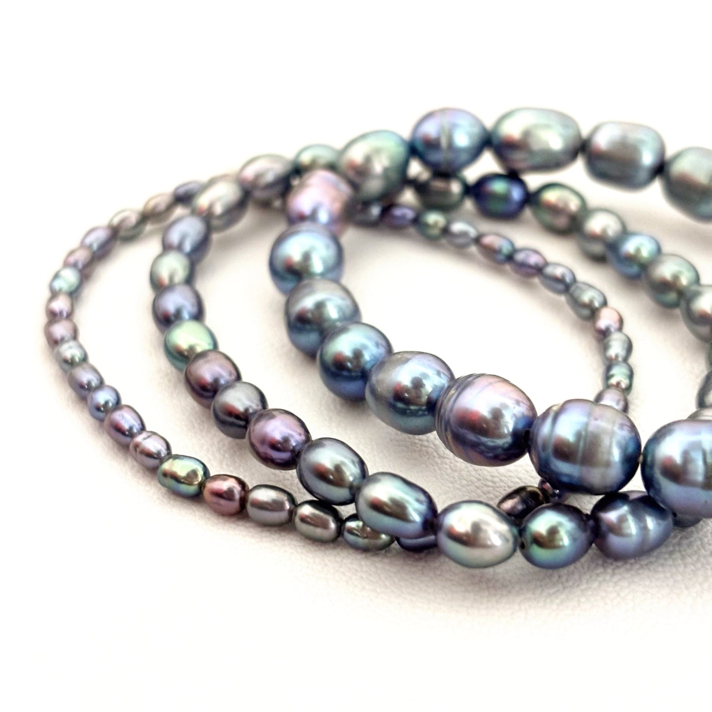 Bracelet Perle D'Eau Douce Teinté Elastique