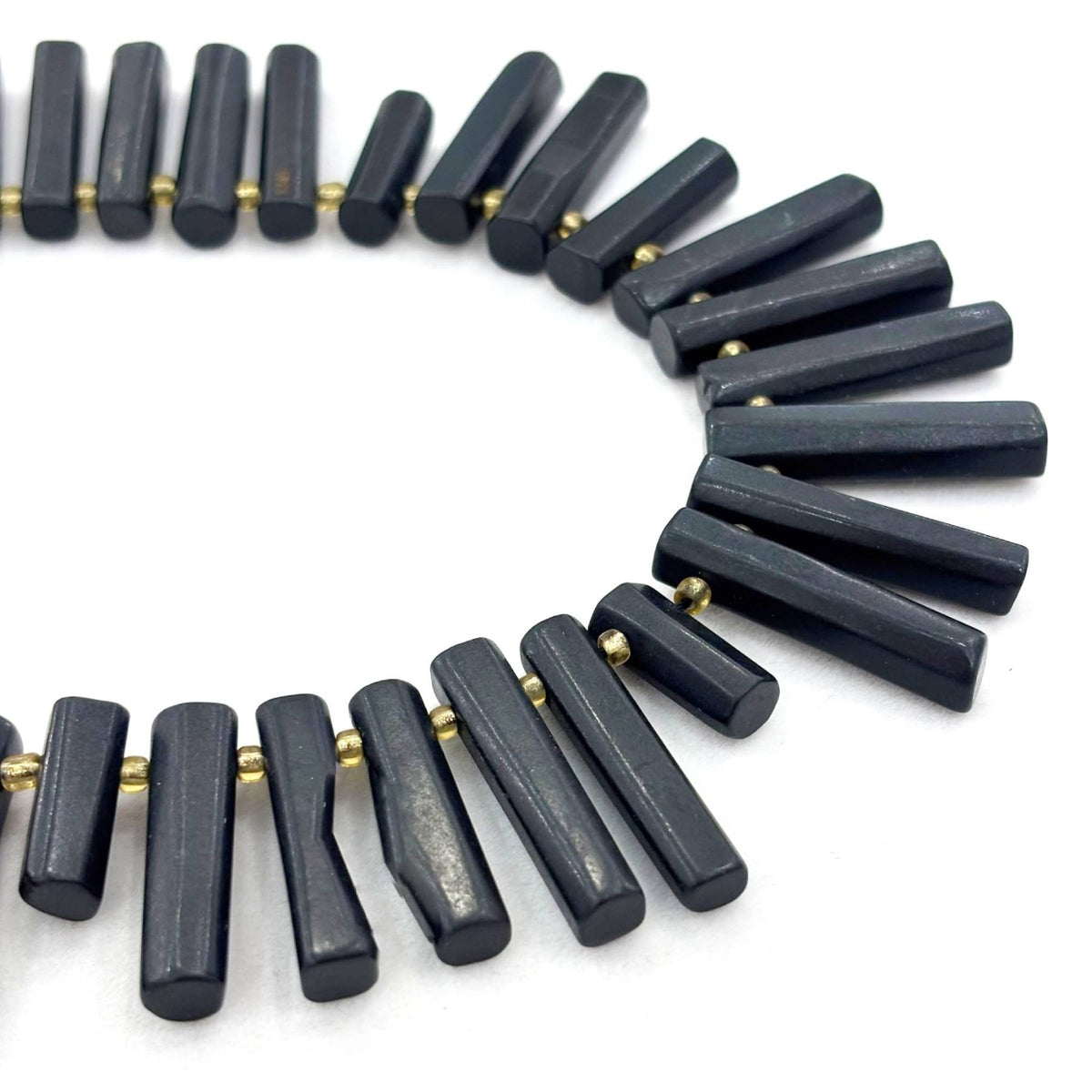 Collier Pierre Naturelle Shungite Bâtonnets Irréguliers Acier Inoxydable